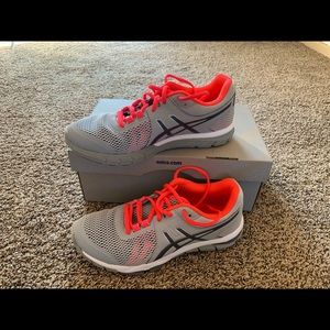 Asics GelCrazeTR4 Women’s Training Shoes
